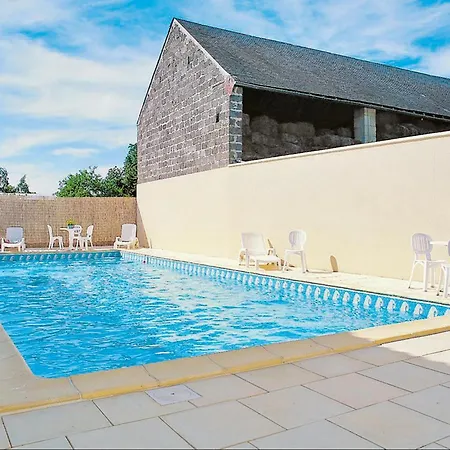 5 Bedroom Awesome In * Louzy