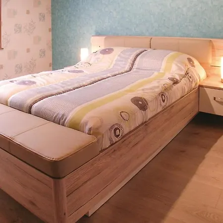 5 Bedroom Awesome In Dom wakacyjny