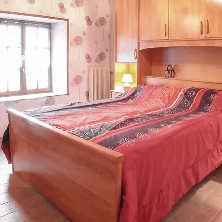 5 Bedroom Awesome In Dom wakacyjny *